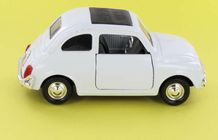 Fiat 500 Lusso