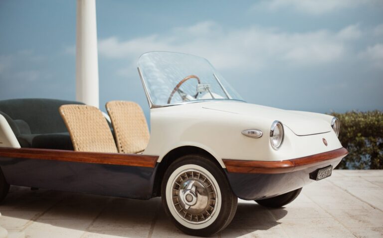 Fiat 500 Spiaggia von Boano, schräg von vorn