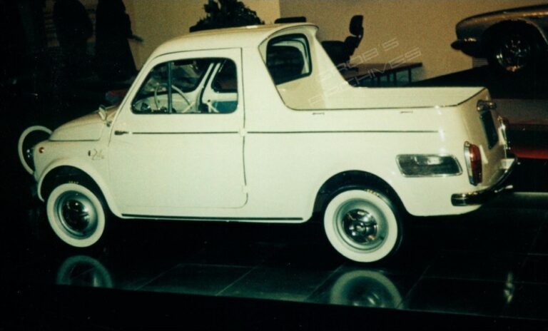 Ghia Ziba, Salonaufnahme