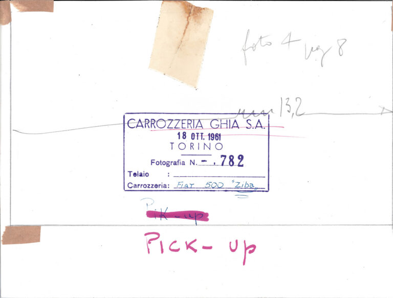 Rueckseite des Abzugs mit dem Stempel der Carrozzeria Ghia