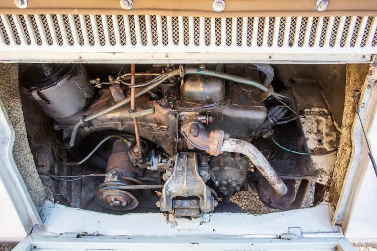 Savio Albarella 500 VA-457180, Motorraum, unrestaurierter Zustand