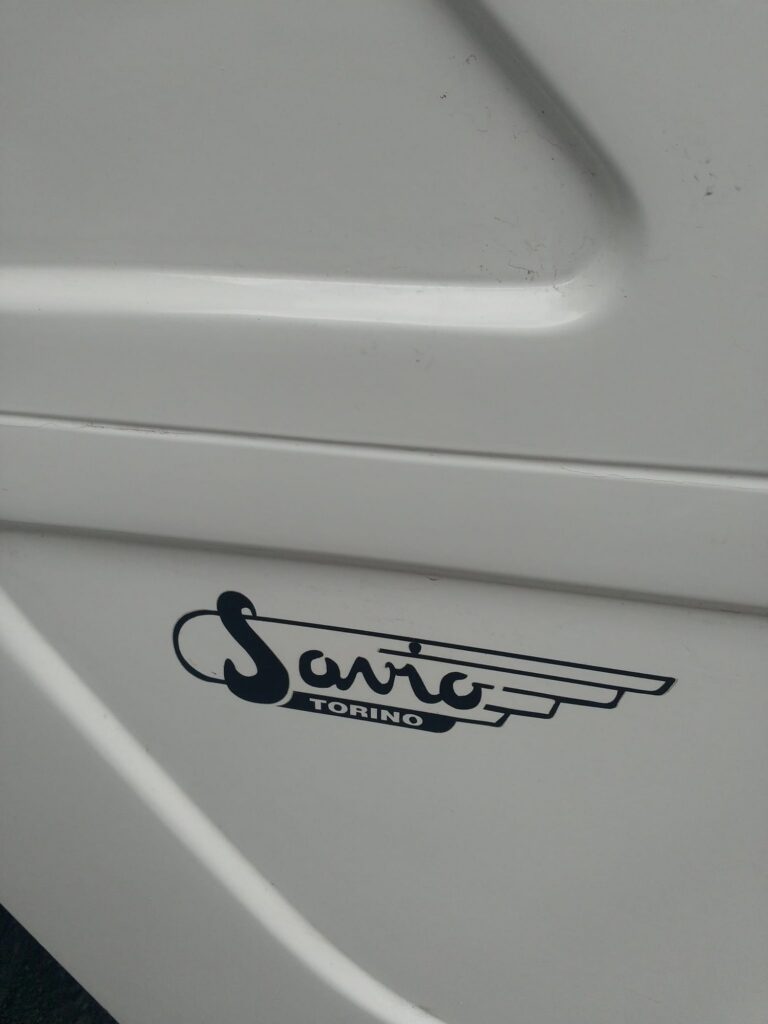 Savio Jungla PE-186847, Emblem «Savio Torino» am Kotflügel