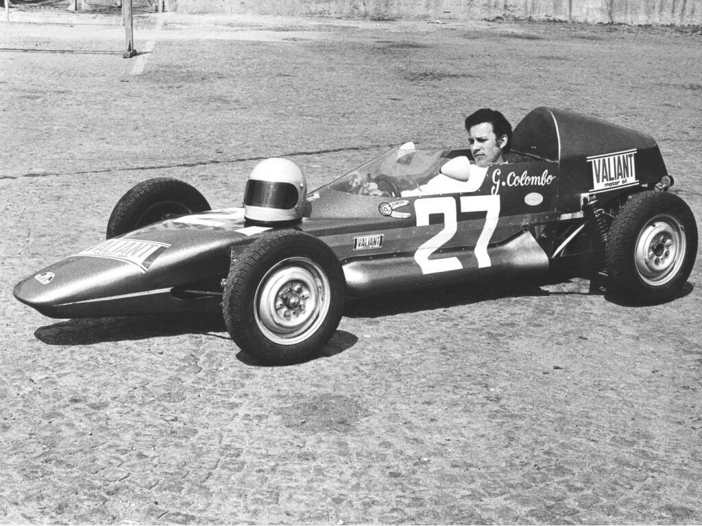 G. Colombo im Monoposto mit der Startnummer 27 und der Aufschrift VALIANT motor oil