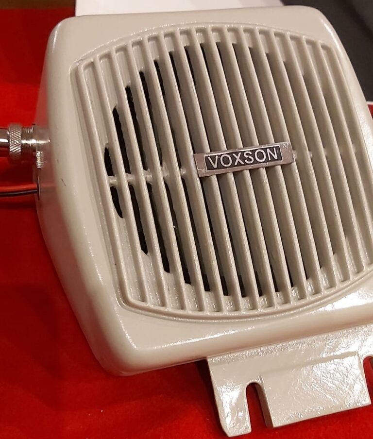 Voxson Vanguard mit grauem Lautsprecher